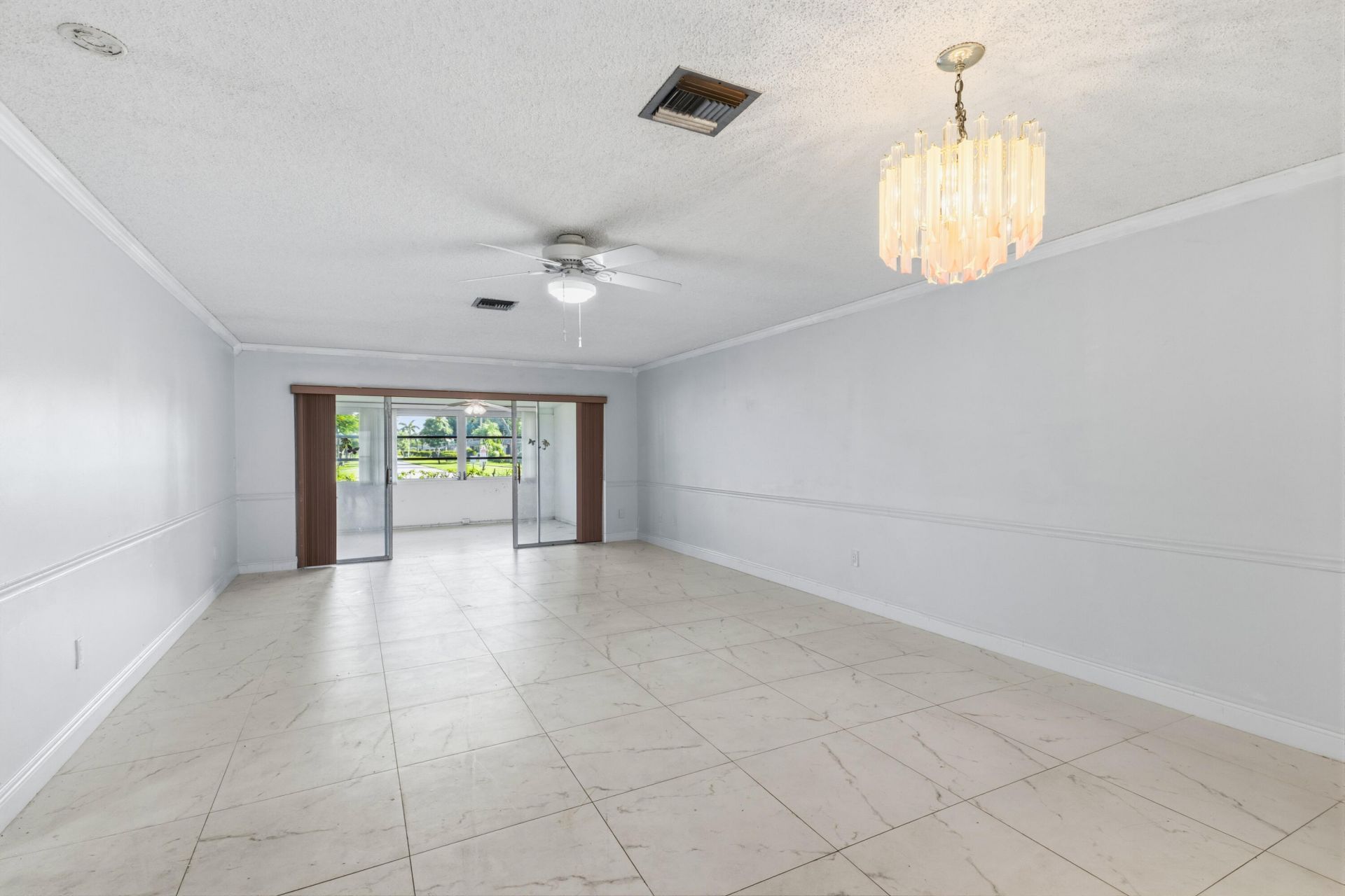 5725 Fernley Drive E, Unit 66, West Palm Beach, FL 33415 Photo