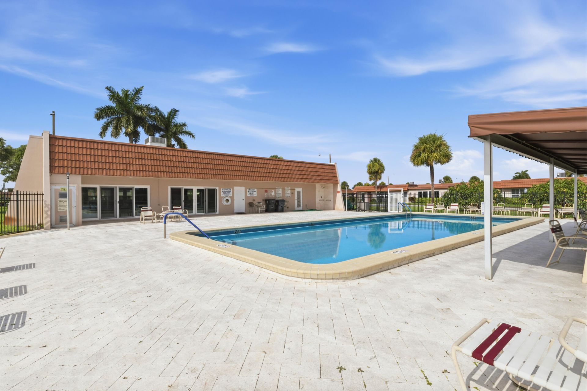 5725 Fernley Drive E, Unit 66, West Palm Beach, FL 33415 Photo