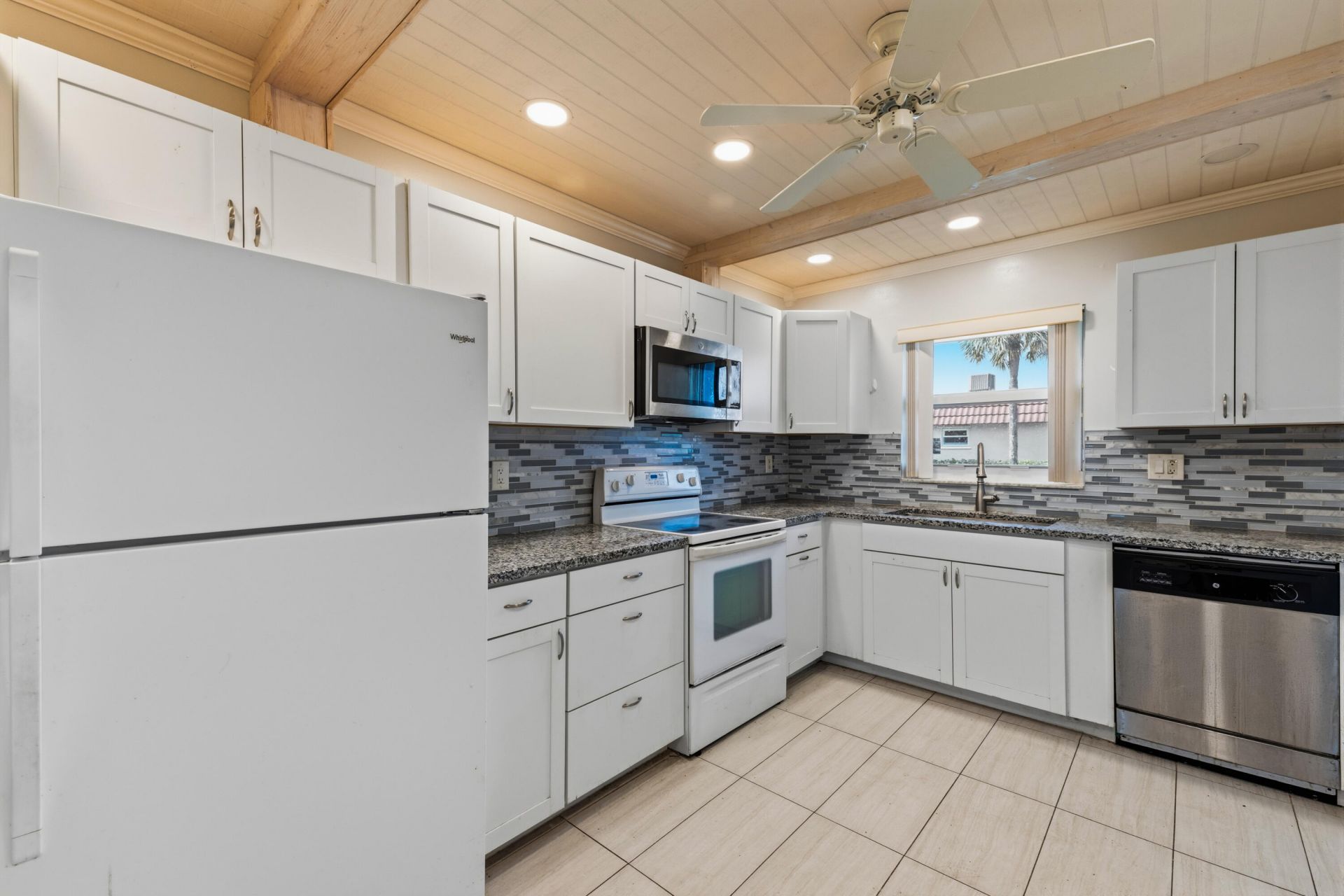 5725 Fernley Drive E, Unit 66, West Palm Beach, FL 33415 Photo