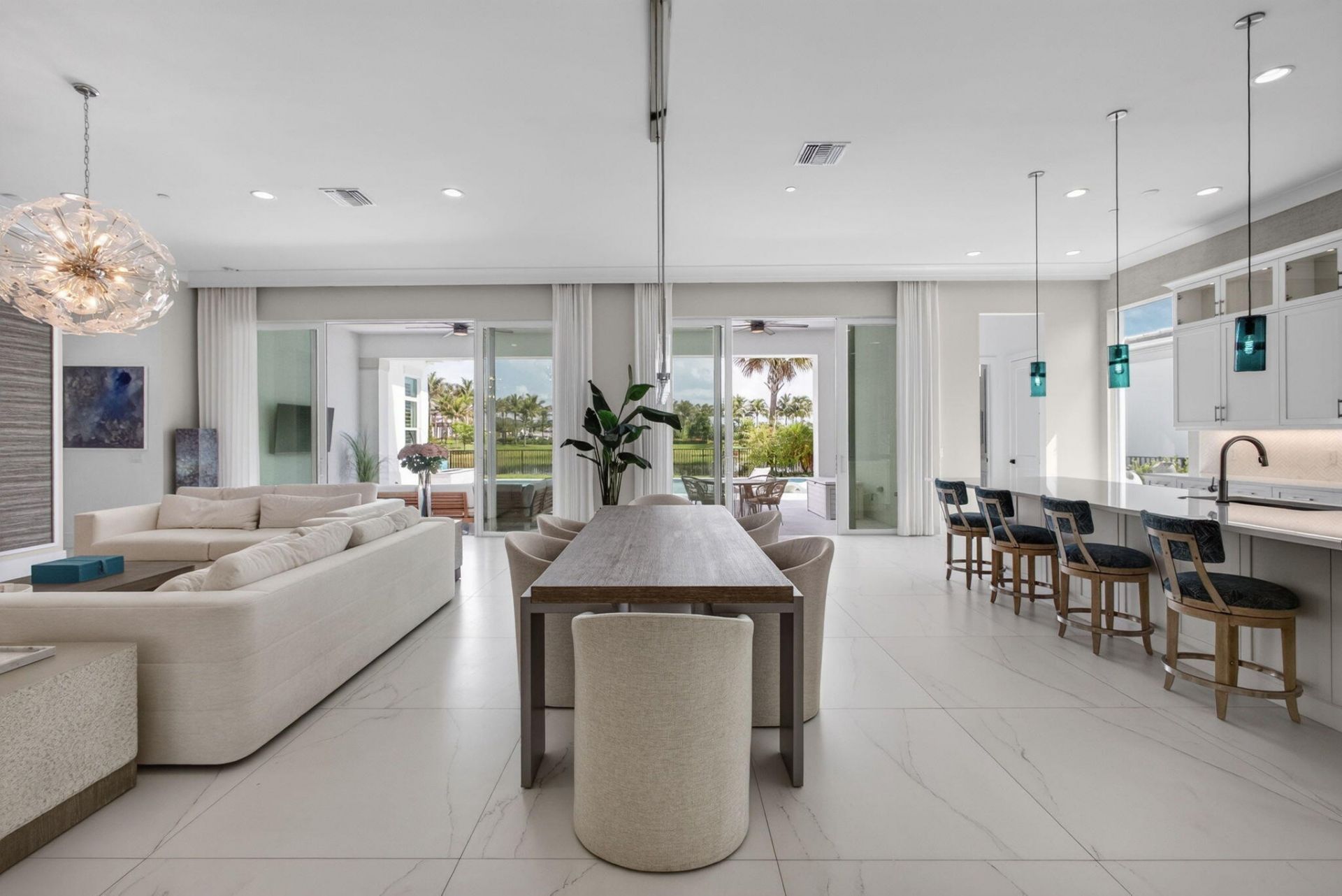 9336 Coral Isles Circle, Palm Beach Gardens, FL 33412 Photo
