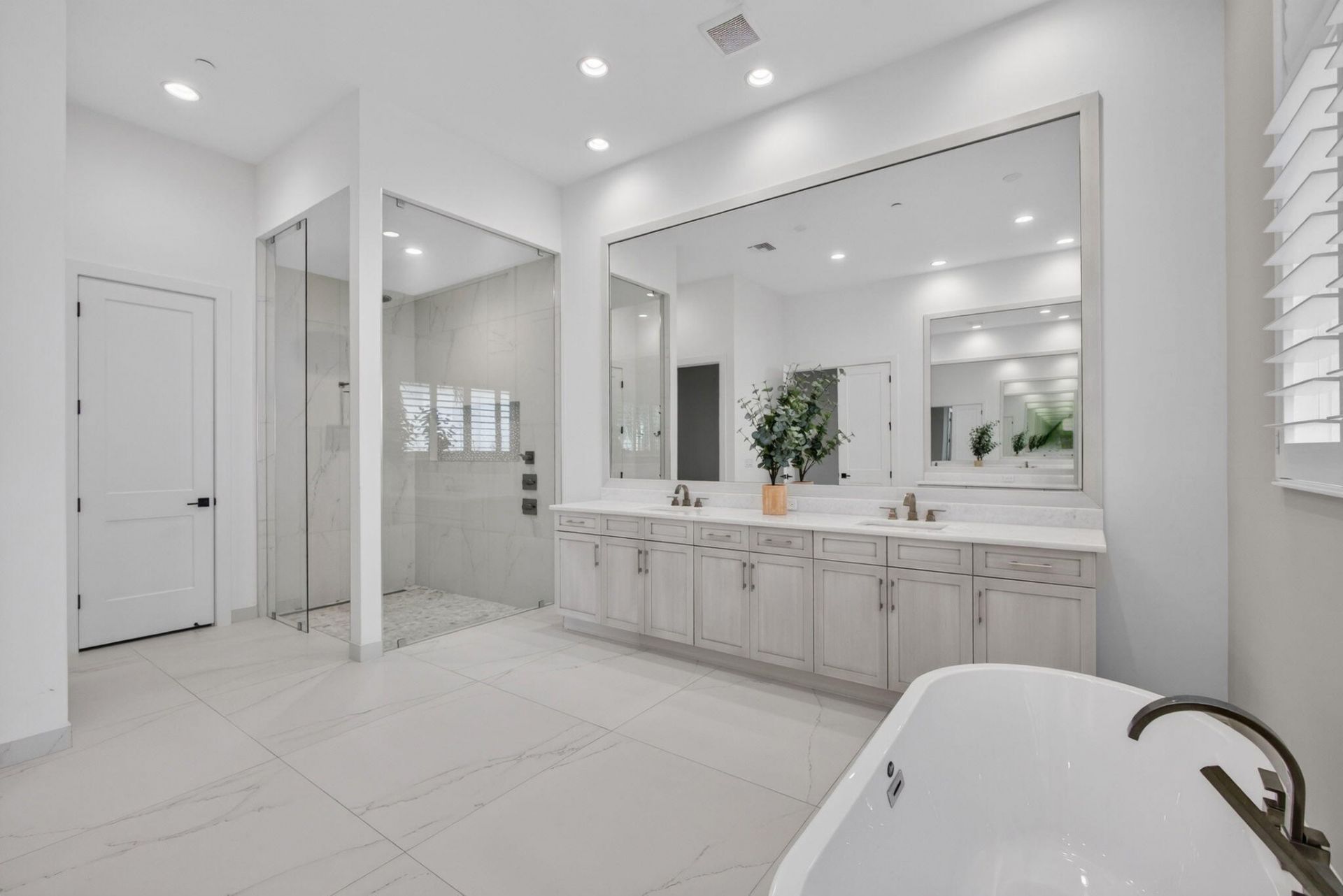 9336 Coral Isles Circle, Palm Beach Gardens, FL 33412 Photo
