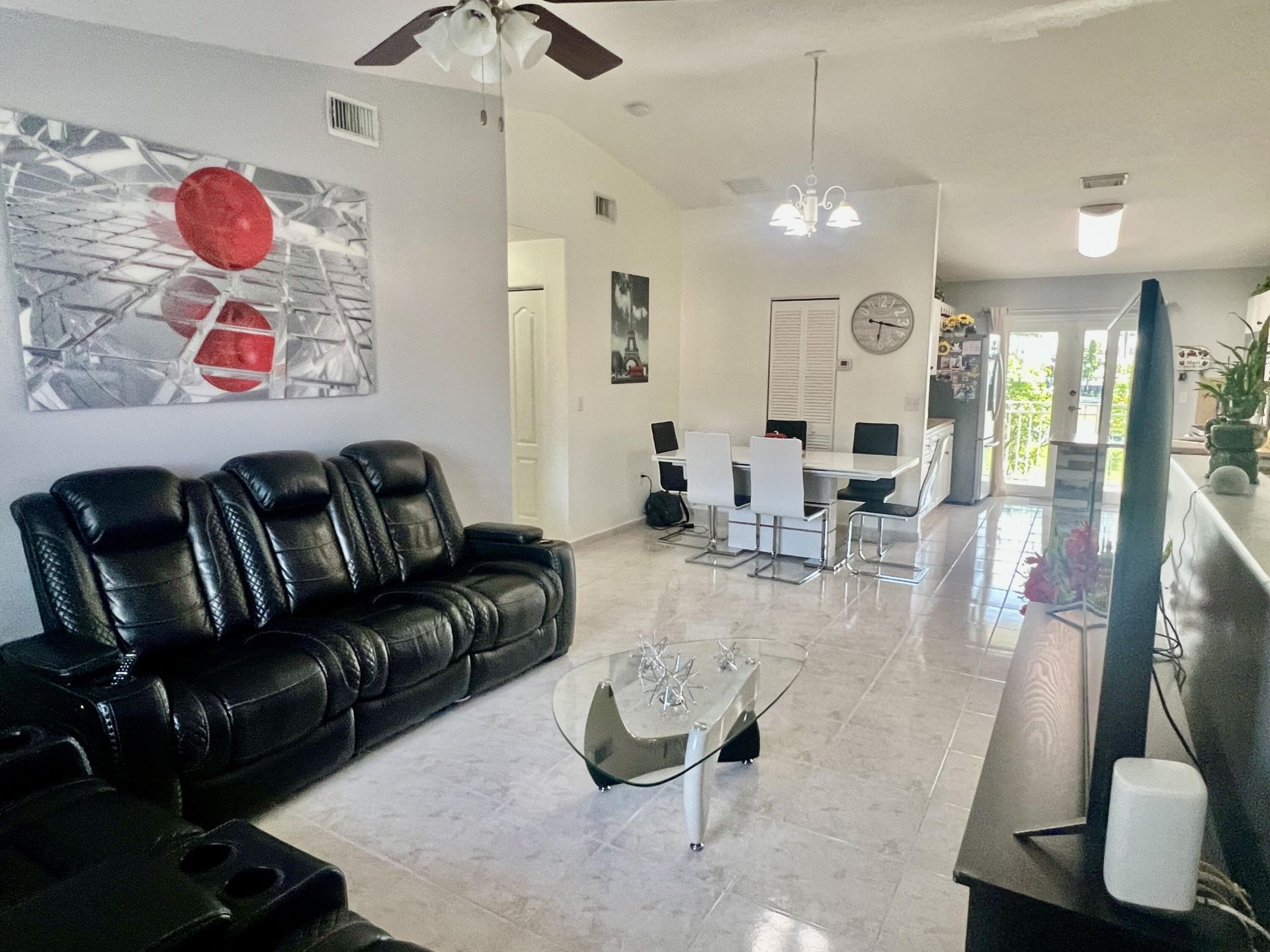 10903 W Okeechobee Road, Unit 201, Hialeah, FL 33018 Photo