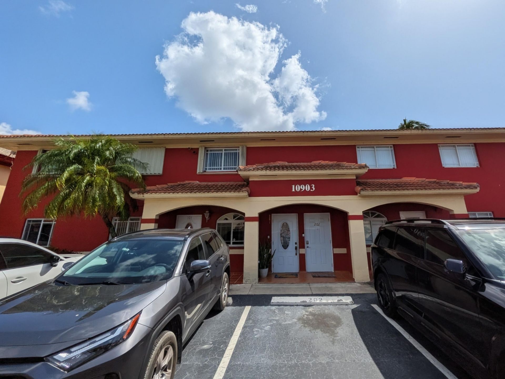 10903 W Okeechobee Road, Unit 201, Hialeah, FL 33018 Photo