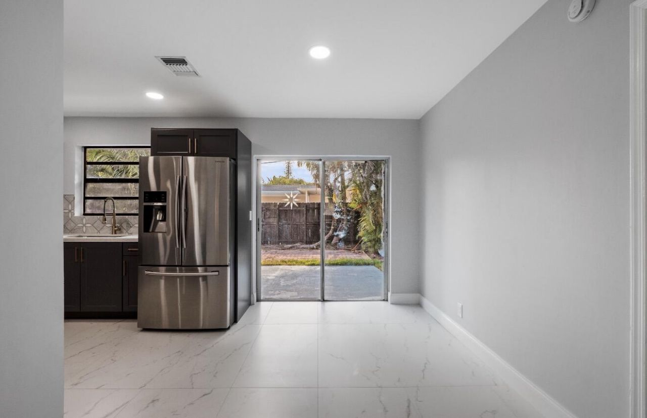 1661 NW 1st Avenue, Pompano Beach, FL 33060 Photo