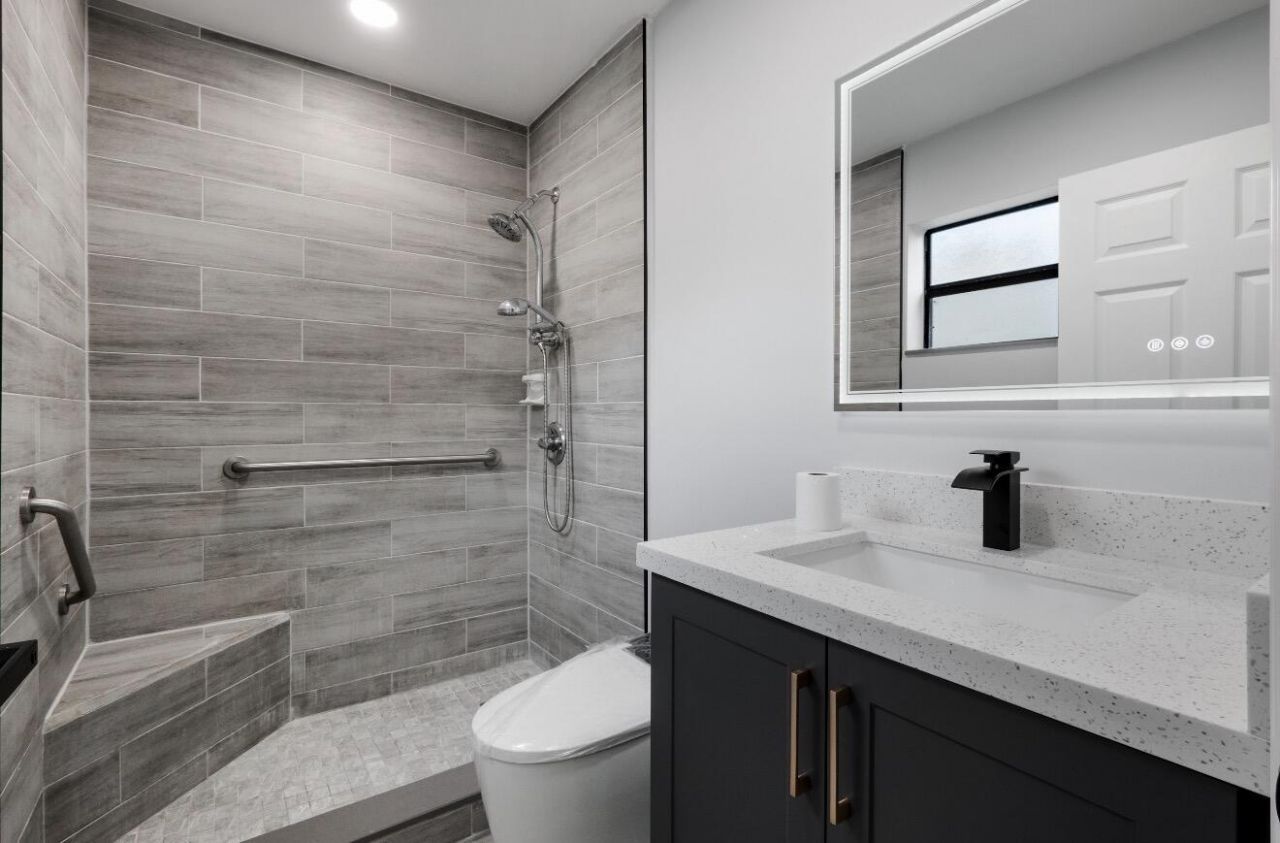 1661 NW 1st Avenue, Pompano Beach, FL 33060 Photo