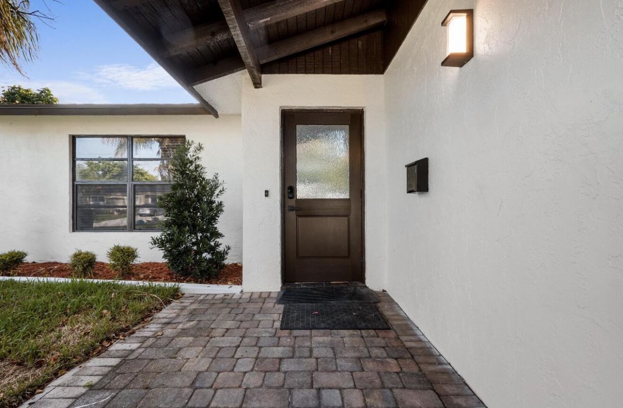 1661 NW 1st Avenue, Pompano Beach, FL 33060 Photo