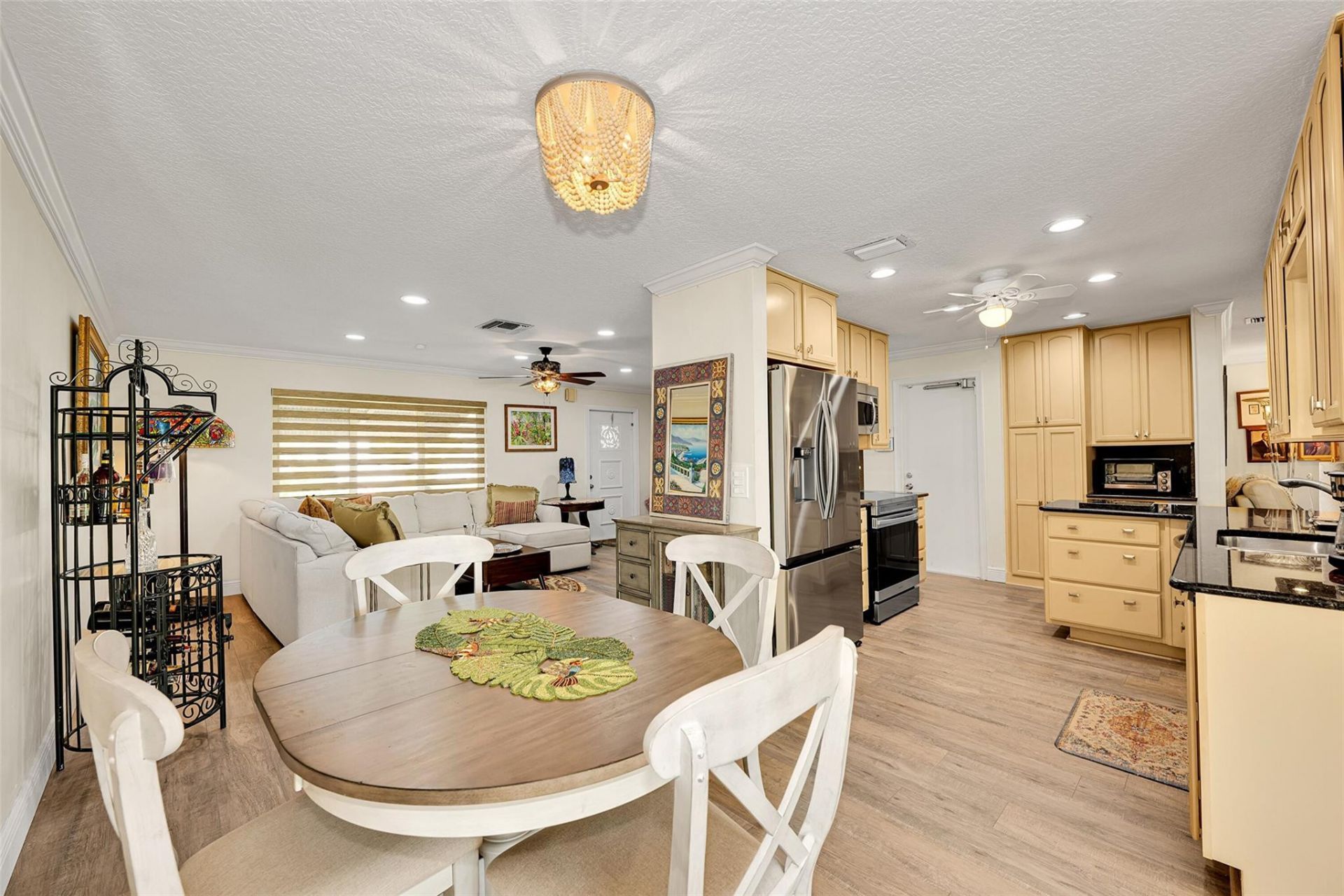 1010 NW 89th Way, Plantation, FL 33322 Photo