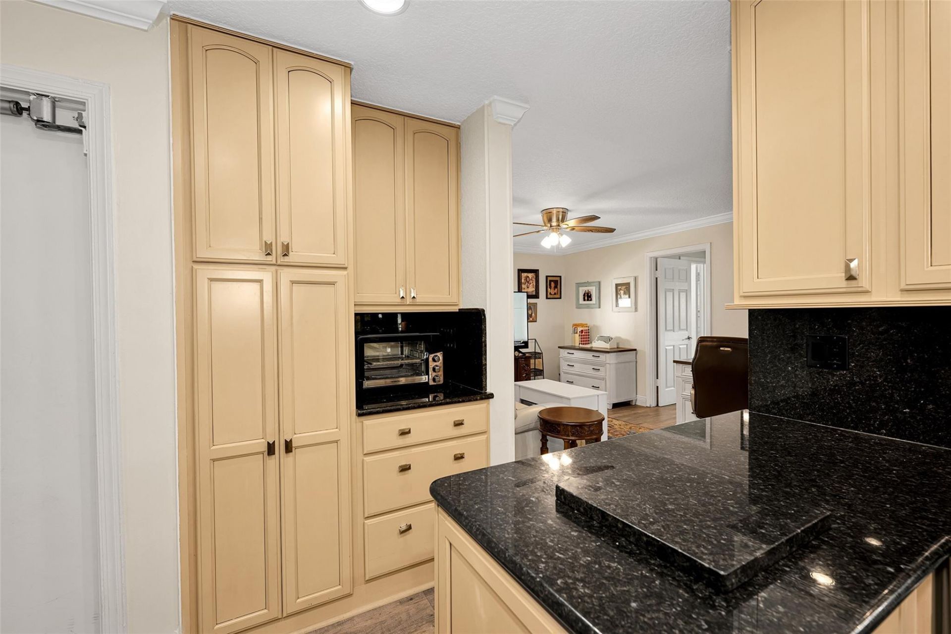 1010 NW 89th Way, Plantation, FL 33322 Photo