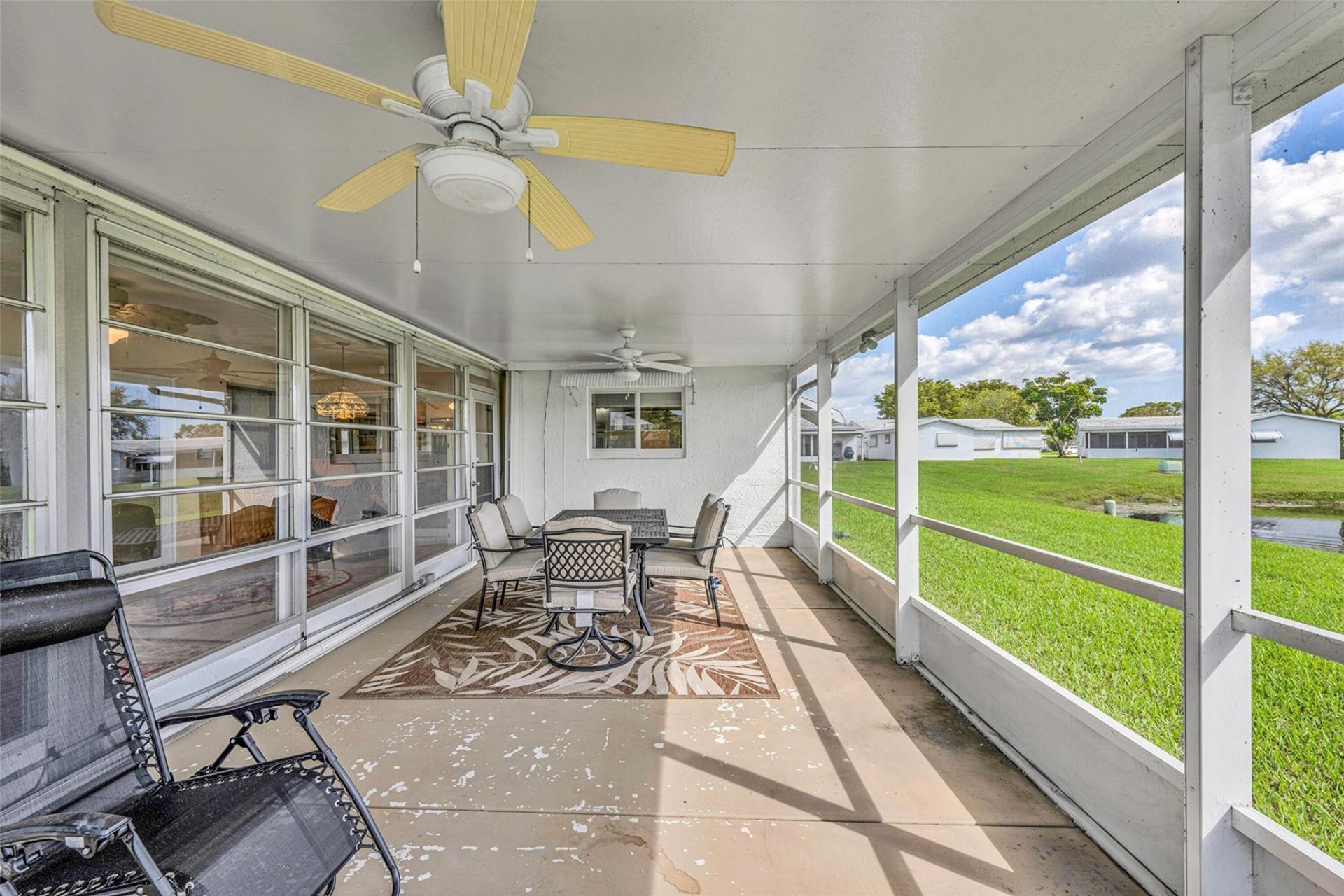 1010 NW 89th Way, Plantation, FL 33322 Photo