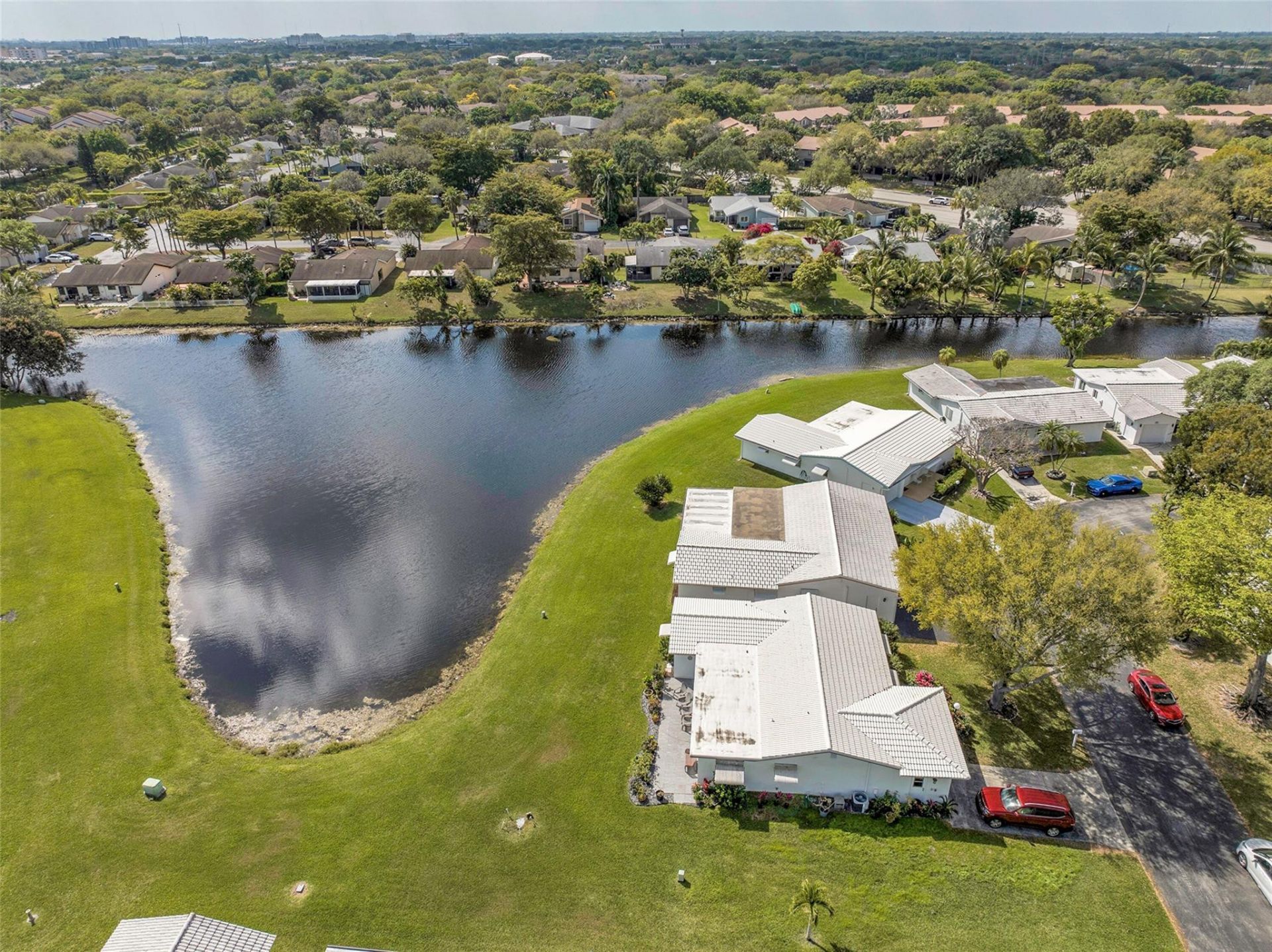 1010 NW 89th Way, Plantation, FL 33322 Photo