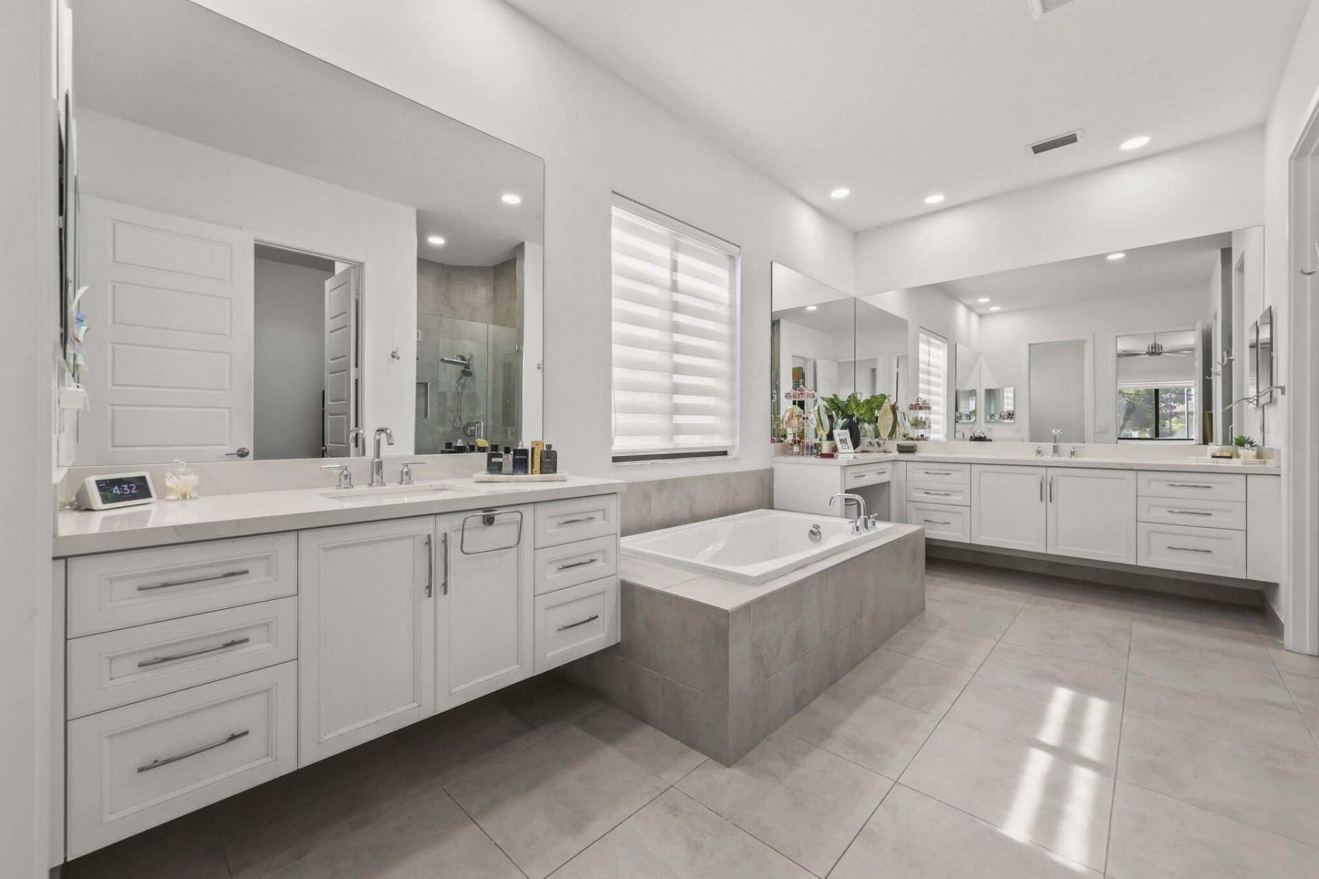 10432 N Lago Vista Circle, Parkland, FL 33076 Photo