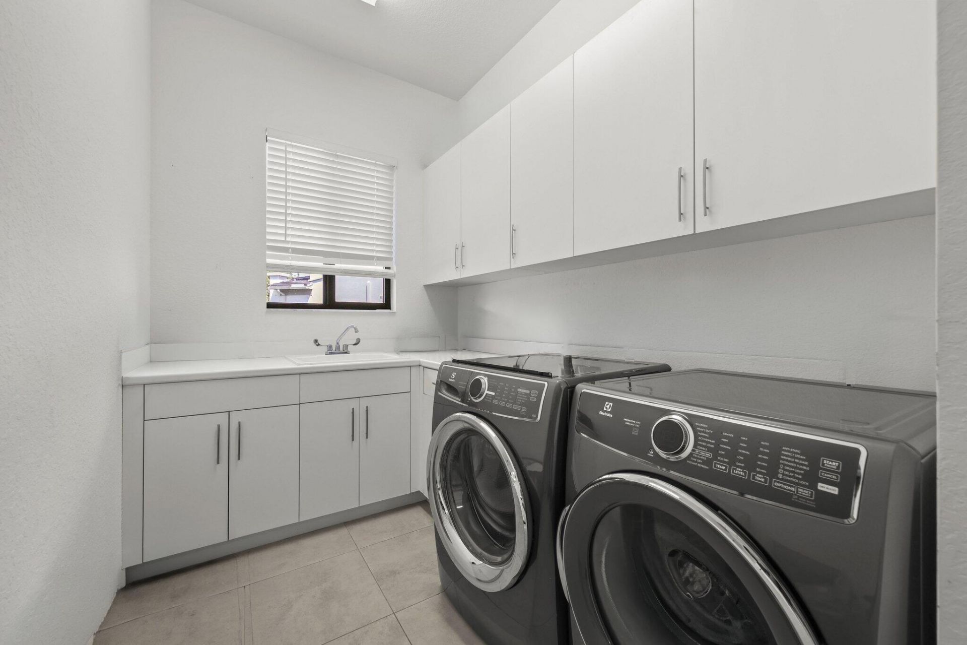 10432 N Lago Vista Circle, Parkland, FL 33076 Photo