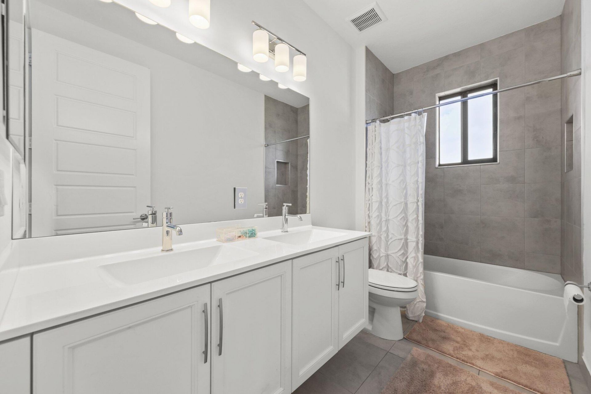10432 N Lago Vista Circle, Parkland, FL 33076 Photo
