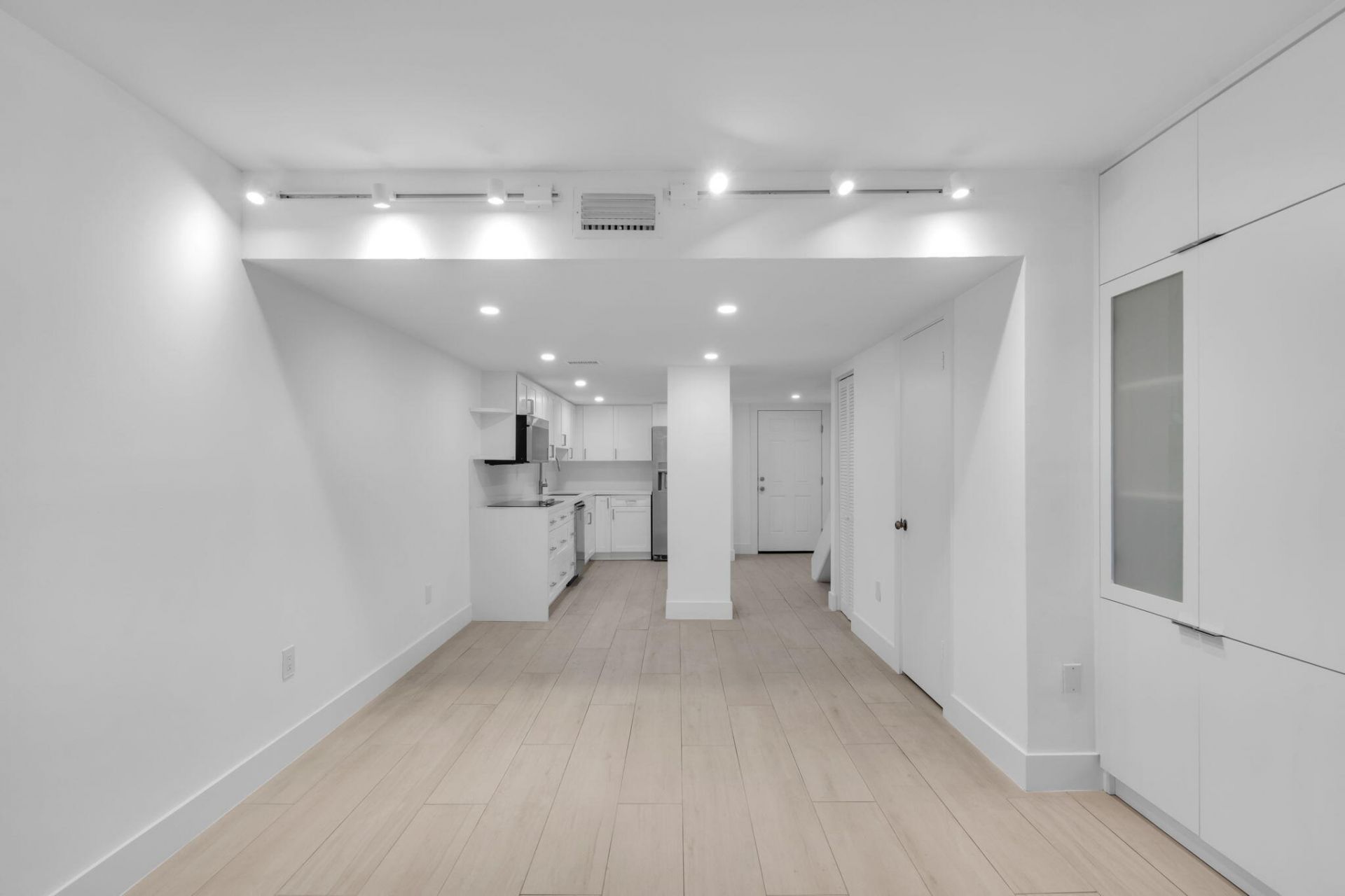 5750 Turin Street, Unit 206, Coral Gables, FL 33146 Photo