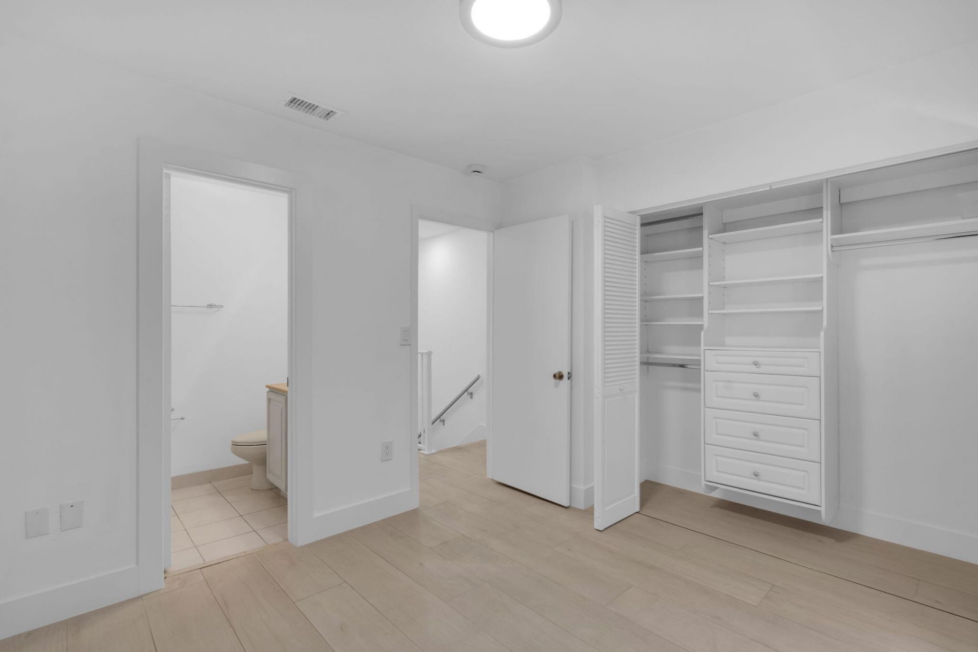 5750 Turin Street, Unit 206, Coral Gables, FL 33146 Photo