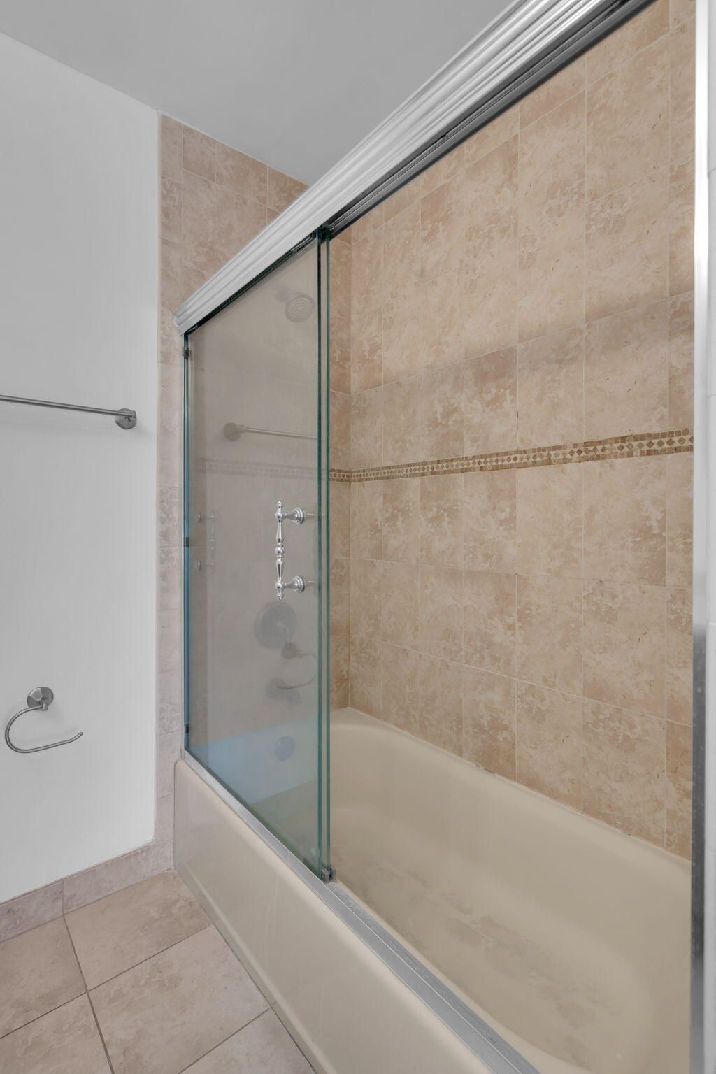 5750 Turin Street, Unit 206, Coral Gables, FL 33146 Photo