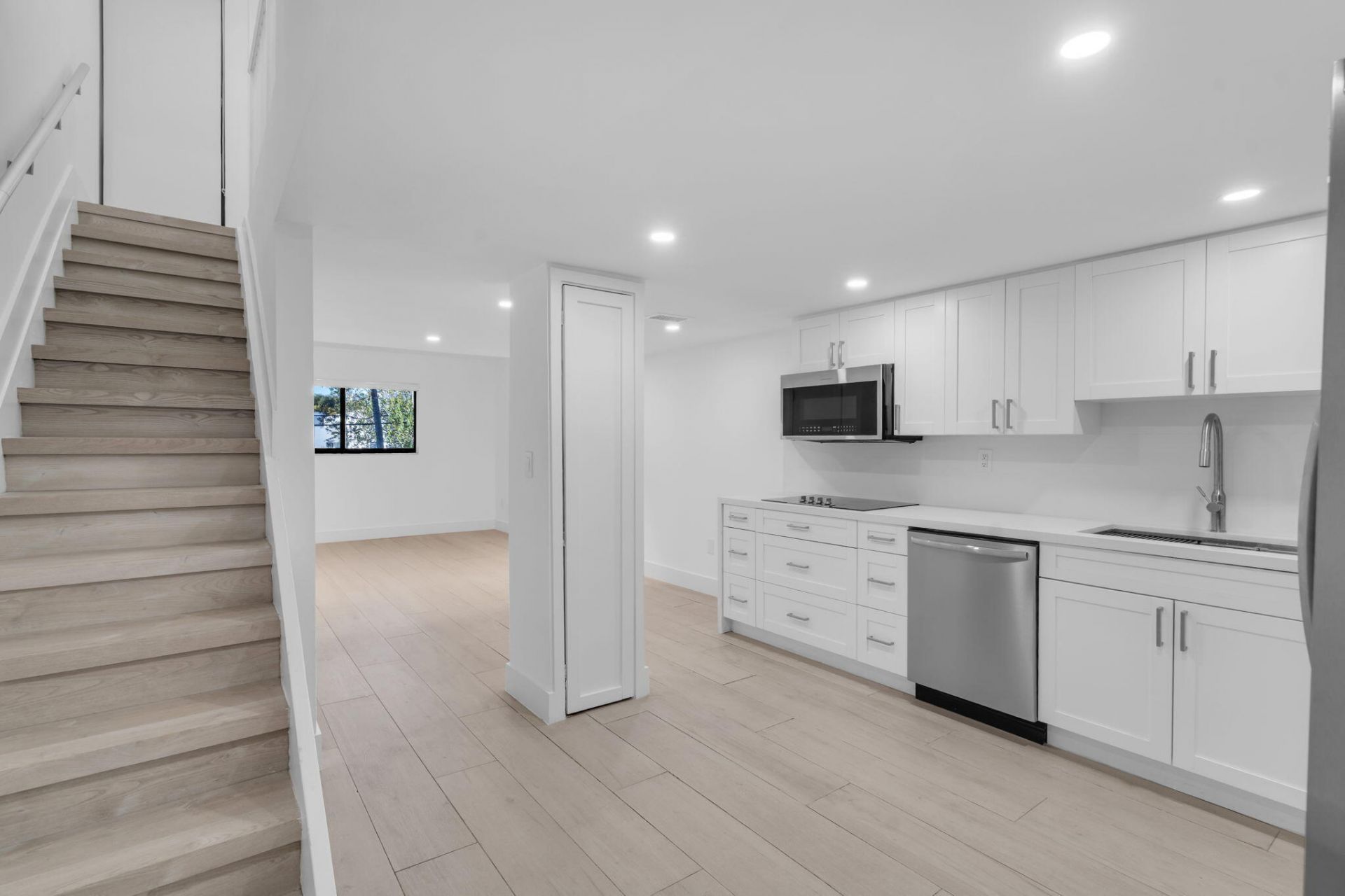 5750 Turin Street, Unit 206, Coral Gables, FL 33146 Photo