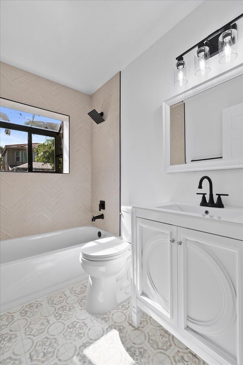 7406 Willow Spring Circle N, Boynton Beach, FL 33436 Photo