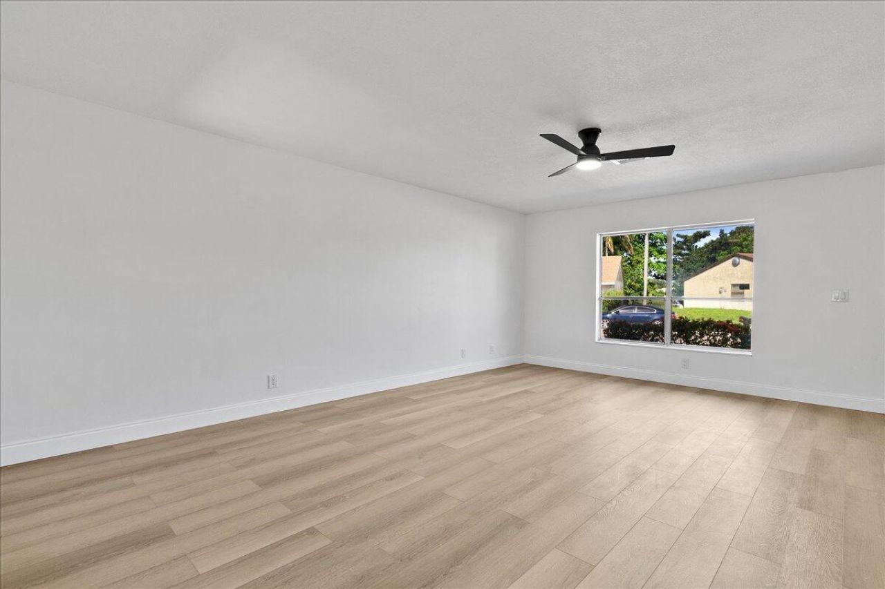 7406 Willow Spring Circle N, Boynton Beach, FL 33436 Photo