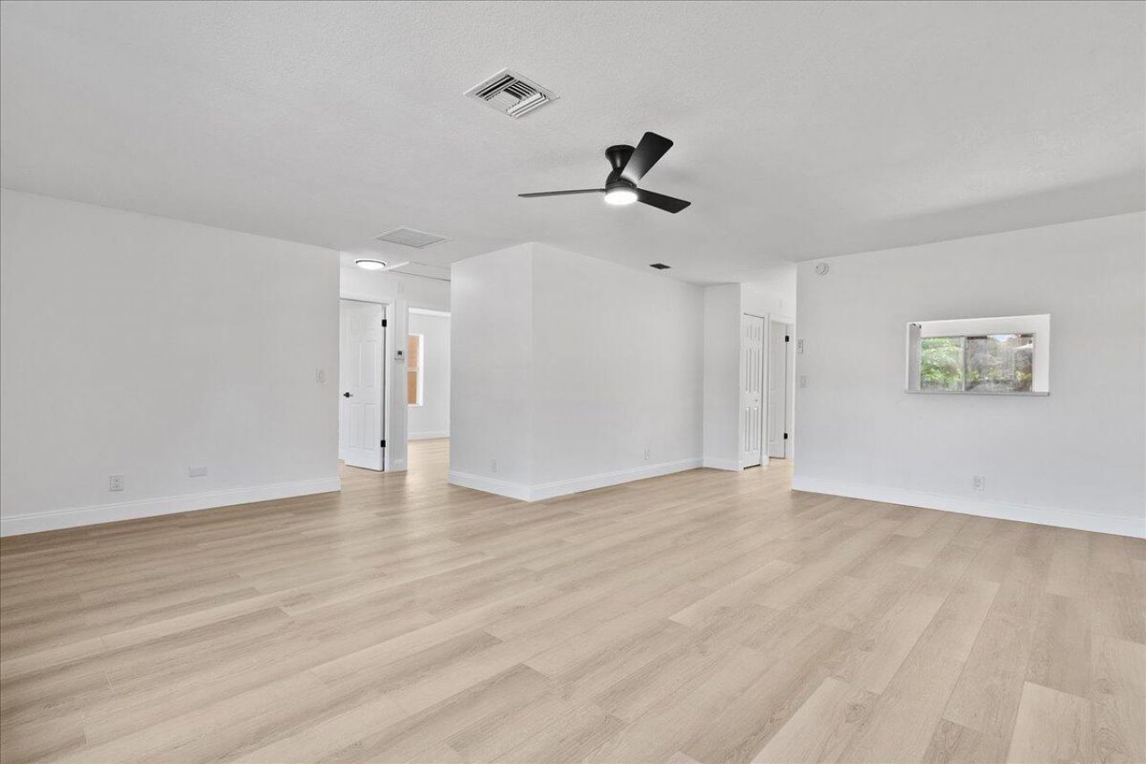 7406 Willow Spring Circle N, Boynton Beach, FL 33436 Photo