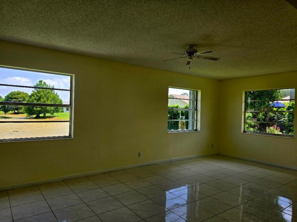 5480 Mariesa Avenue, West Palm Beach, FL 33417 Photo