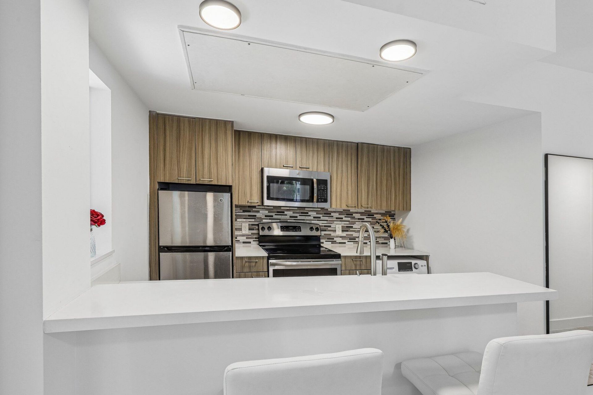 740 Meridian Avenue, Unit 11, Miami Beach, FL 33139 Photo