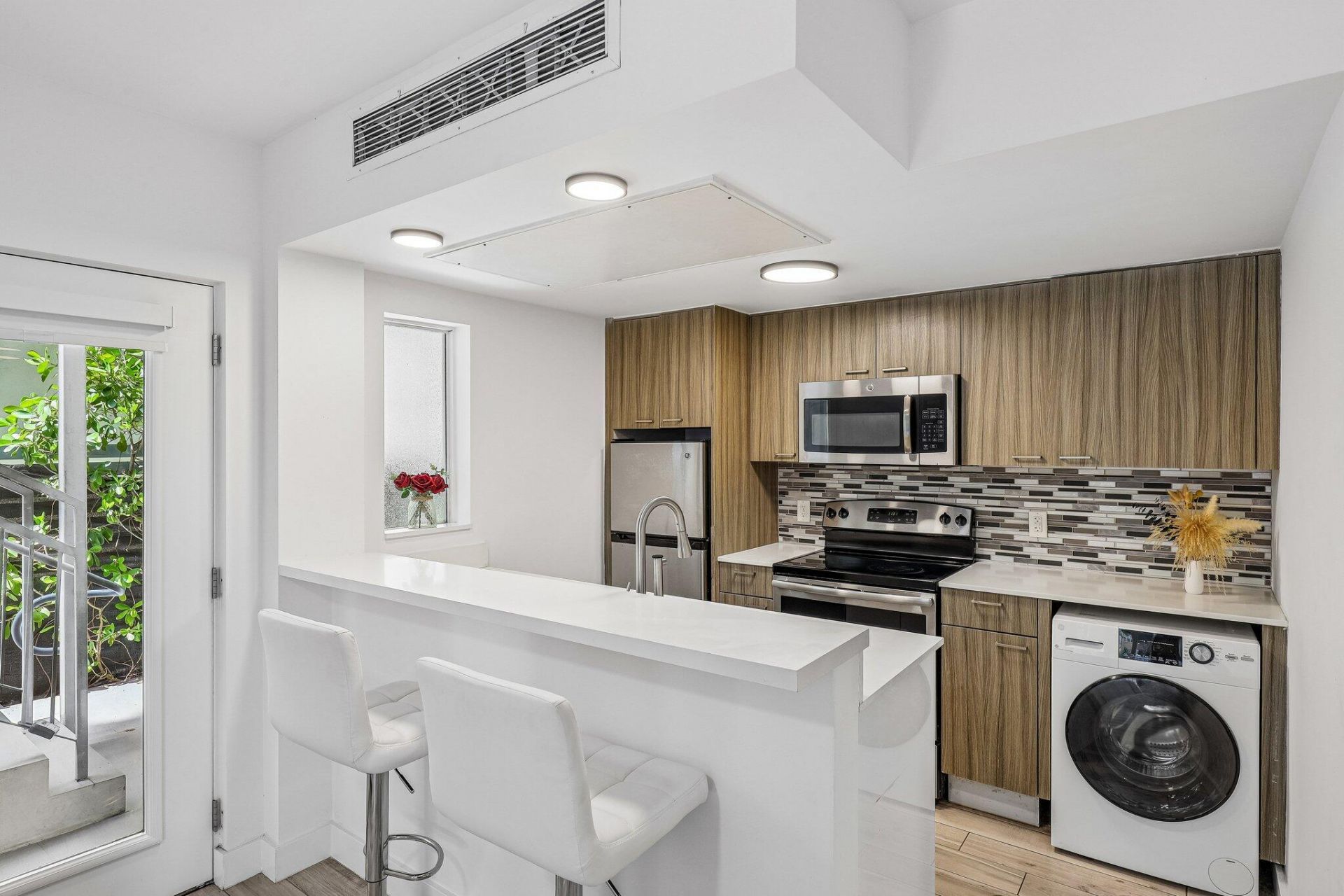 740 Meridian Avenue, Unit 11, Miami Beach, FL 33139 Photo
