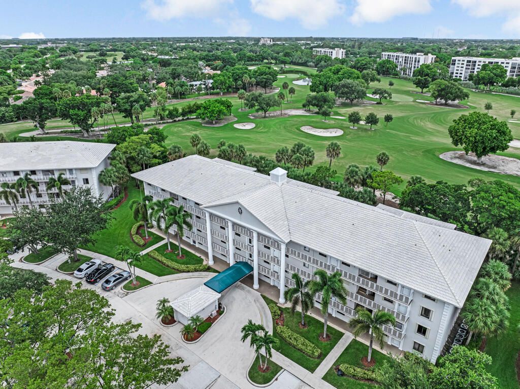 6169 Balboa Circle, Unit 302, Boca Raton, FL 33433 Photo