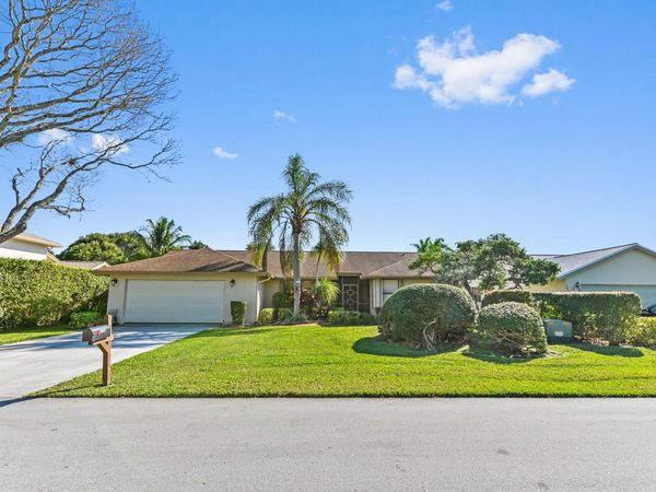2850 NW 15th Street, Delray Beach, FL 33445