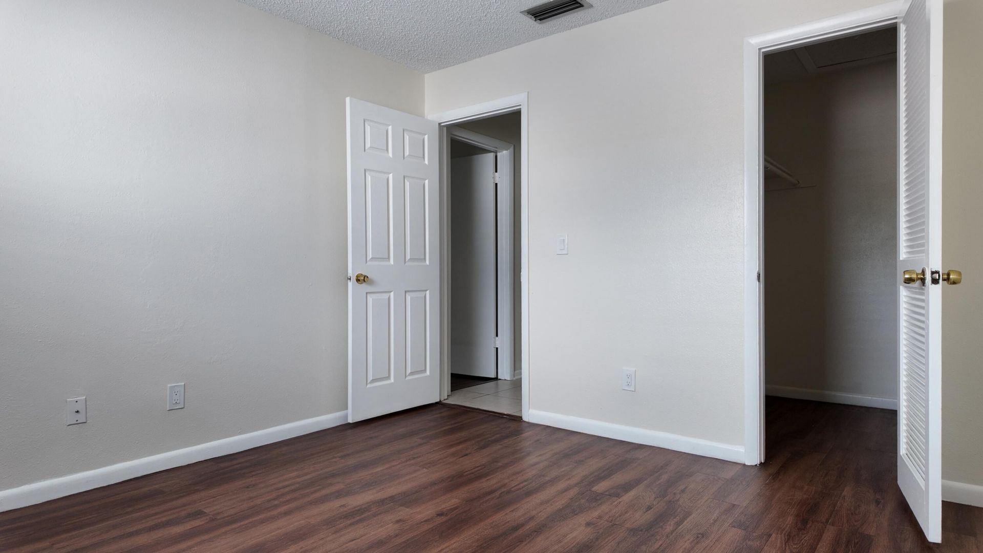 227 Castlewood Drive, Unit 207, North Palm Beach, FL 33408 Photo