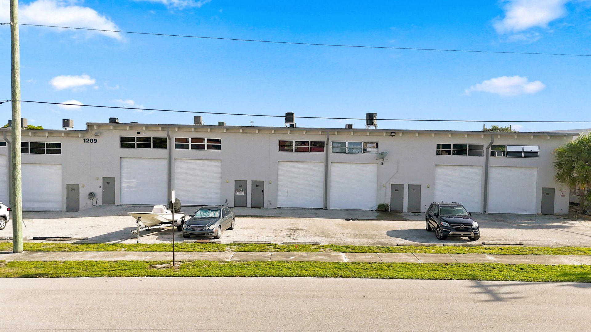 1209 Gateway Road, Unit Ste 209, Lake Park, FL 00000 Photo