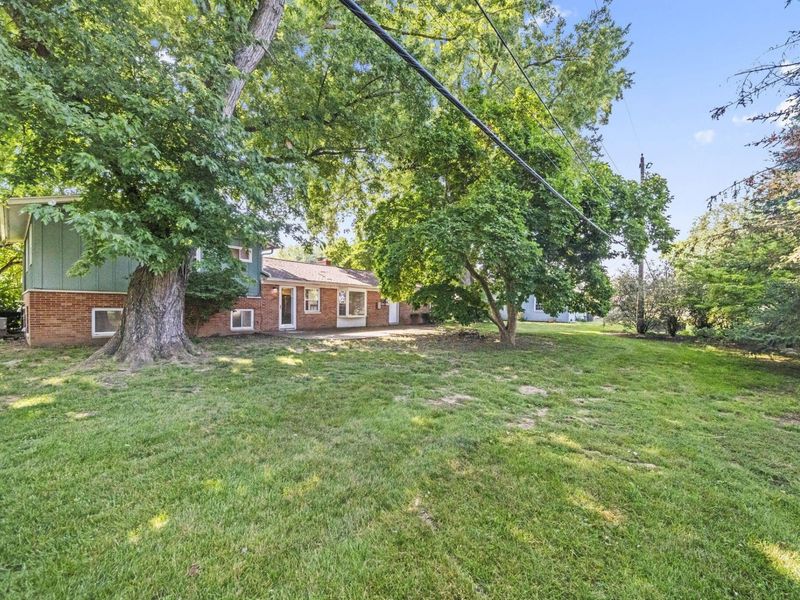 665 Garden Parkway , Circleville, OH 43113 Photo 34