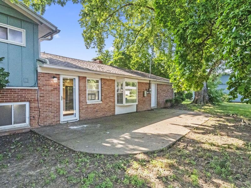 665 Garden Parkway , Circleville, OH 43113 Photo 36