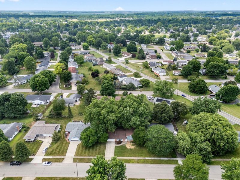 665 Garden Parkway , Circleville, OH 43113 Photo 40