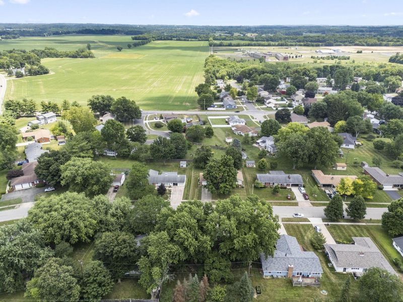 665 Garden Parkway , Circleville, OH 43113 Photo 41