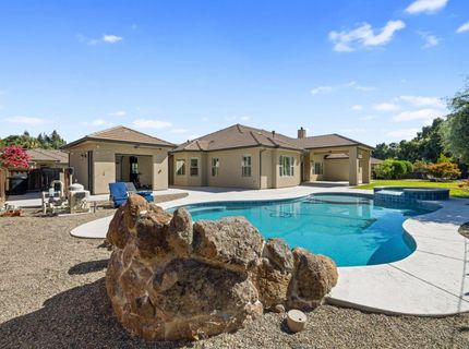 10725 Goldsborough Cir, Oakdale, CA 95361 Photo