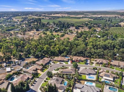 10725 Goldsborough Cir, Oakdale, CA 95361 Photo