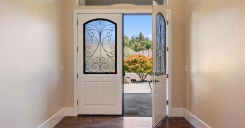 10725 Goldsborough Cir, Oakdale, CA 95361 Photo