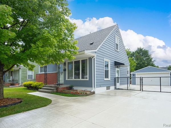 6905 Lathers Street, Garden City, MI 48135