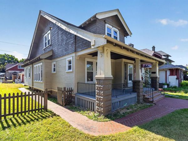 2469 N 46th STREET, Milwaukee, WI 53210