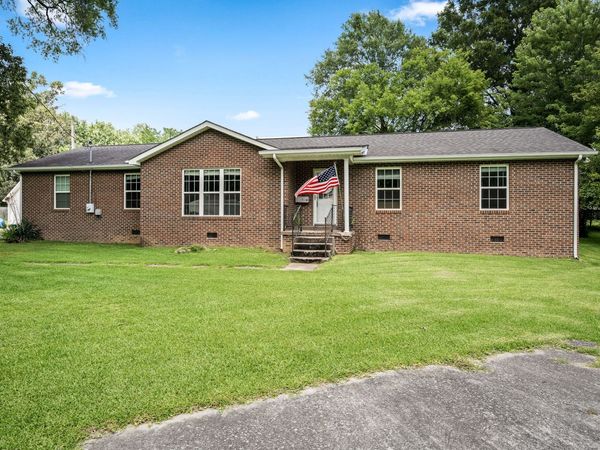 114 Ragan St , Tullahoma, TN 37388