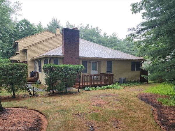 24 East Bluff Rd, Unit 24, Ashland, MA 01721