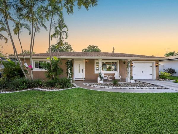 1252 BURMA AVENUE , CLEARWATER, FL 33764