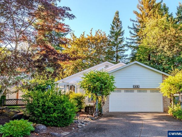 525 Mill Stream Woods Rd, Stayton, OR 97383
