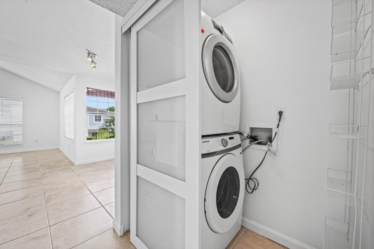 1345 Crystal Way, Unit B, Delray Beach, FL 33444 Photo