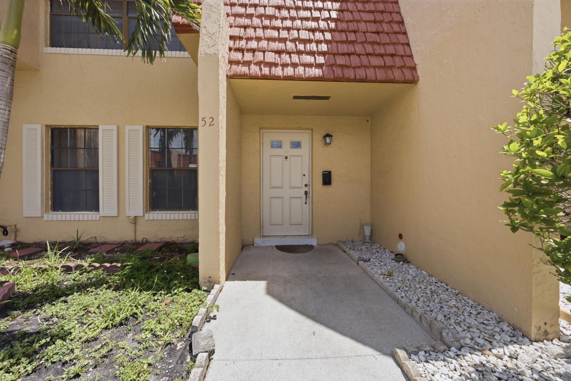 52 Canterbury Lane, Tamarac, FL 33319 Photo