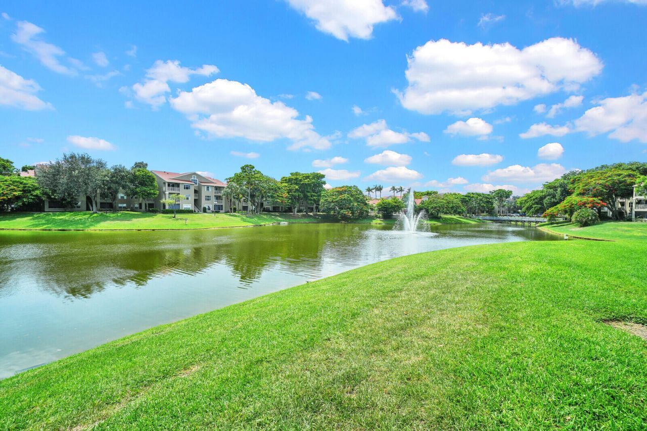 1850 Homewood Boulevard, Unit 108, Delray Beach, FL 33445 Photo