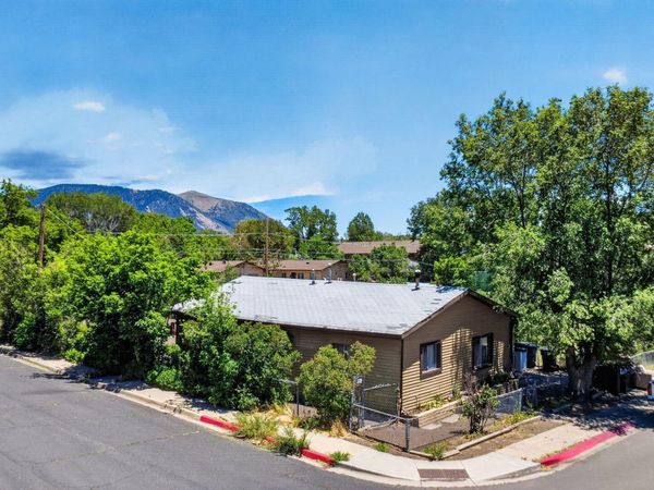 530 W TOMBSTONE Avenue, Flagstaff, AZ 86001