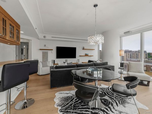 5 Renaissance Square, White Plains, NY 10601