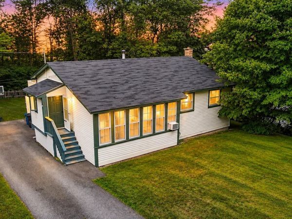69 Carriage Hill Road, Brattleboro, VT 05301